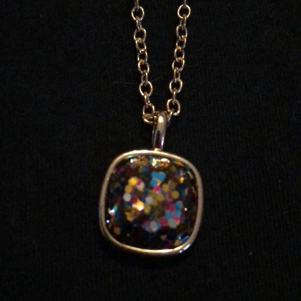 Liz Claiborne Necklace & Earrings Set